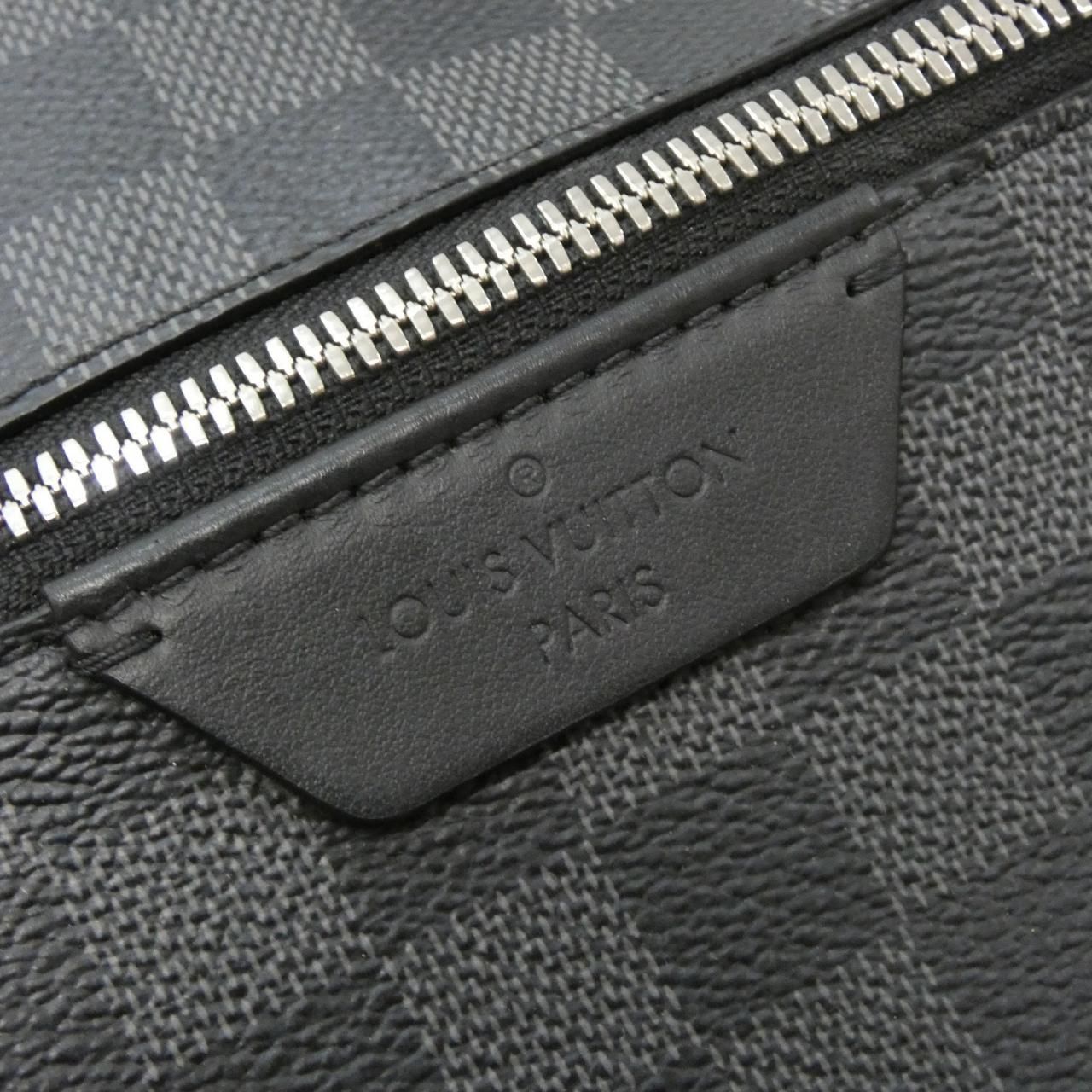 Louis Vuitton Damier Graphite Discovery Backpack — view 5