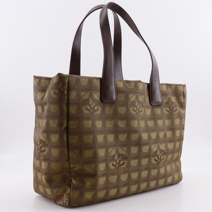 Chanel Tote New Travel Line Nylon Canvas Khaki — view 3