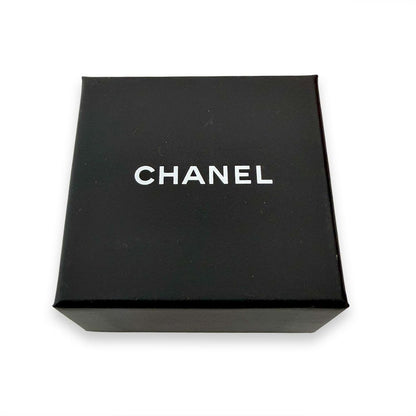 Chanel CC Logo Pearl Earrings — view 5