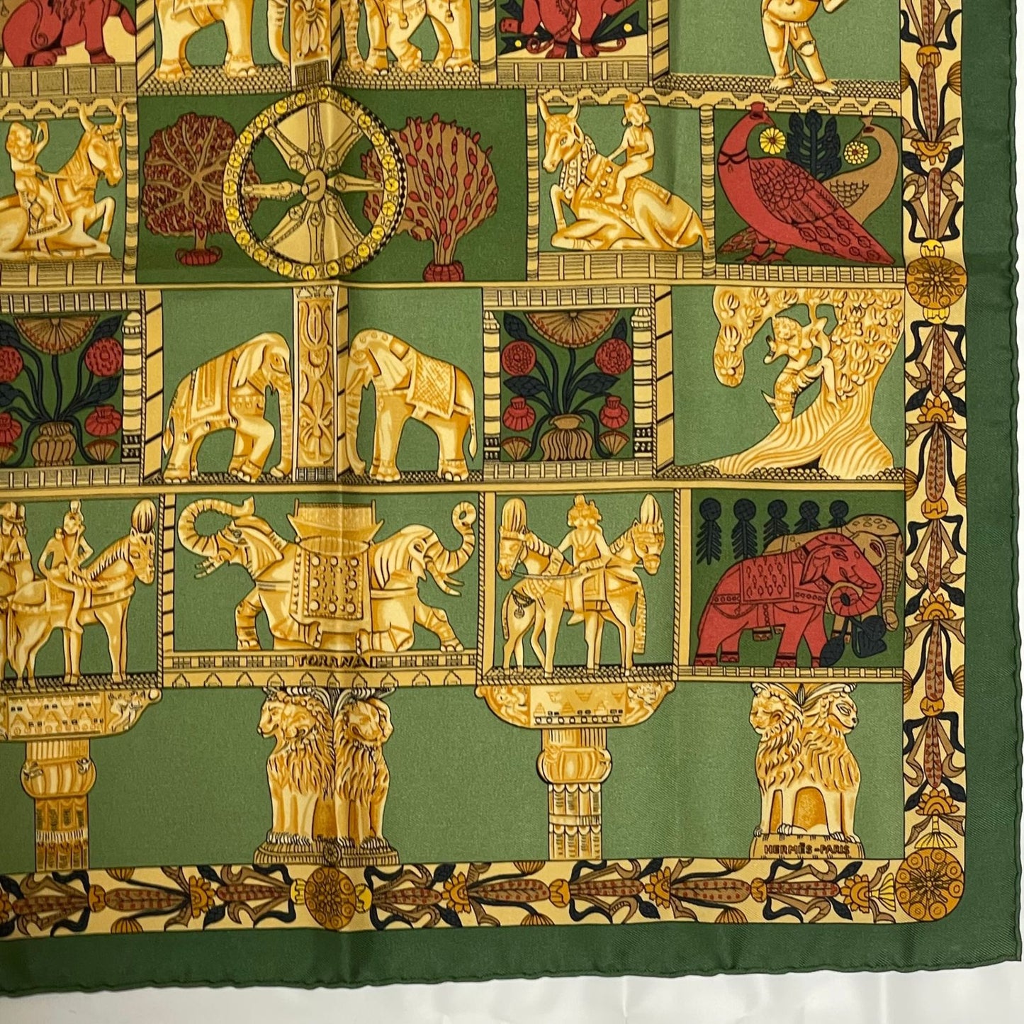 Hermes Tomon Torana Carre 40 Silk Green Scarf — view 4