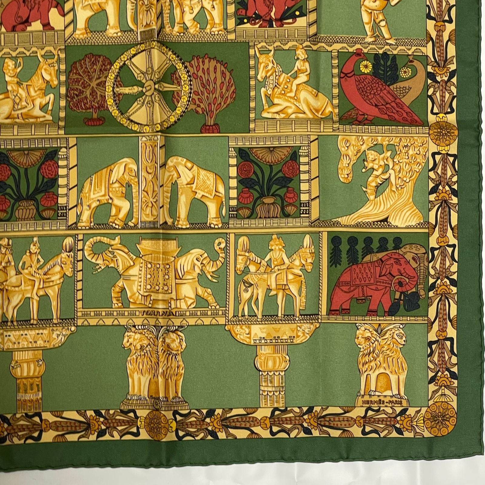 Hermes Tomon Torana Carre 40 Silk Green Scarf — view 4