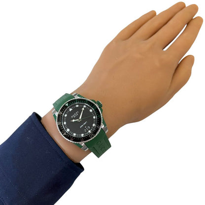 Gucci Dive Watch Stainless Steel 136.3 Quartz — view 2