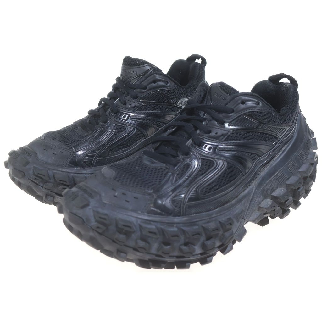 Balenciaga Bouncer Defender Sneakers Low Cut Black — view 2