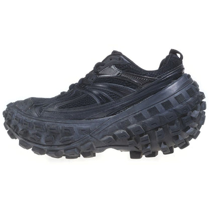 Balenciaga Bouncer Defender Sneakers Low Cut Black
