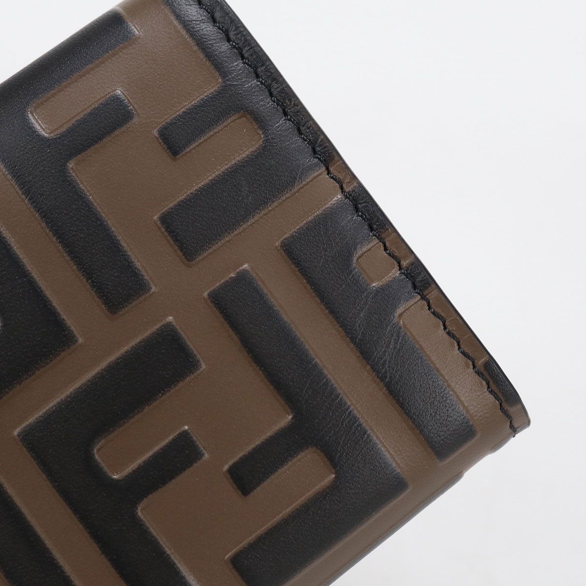 Fendi FF Diamond Trifold Wallet Calf — view 7