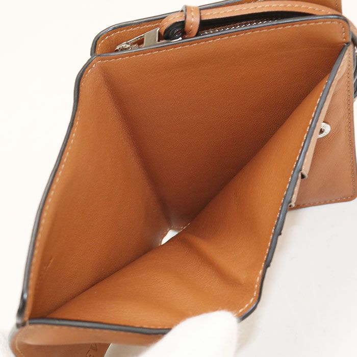 Loewe Anagram Bifold Wallet Leather — view 4