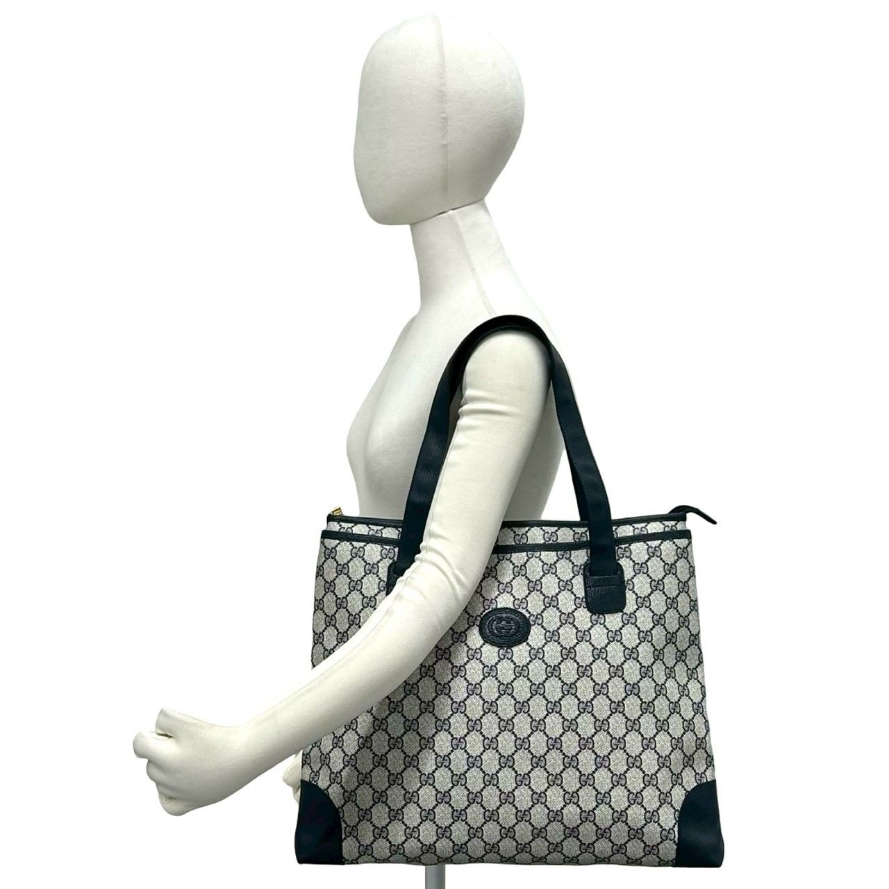 Gucci Vintage GG Logo Leather Tote Shoulder Bag Navy — view 2