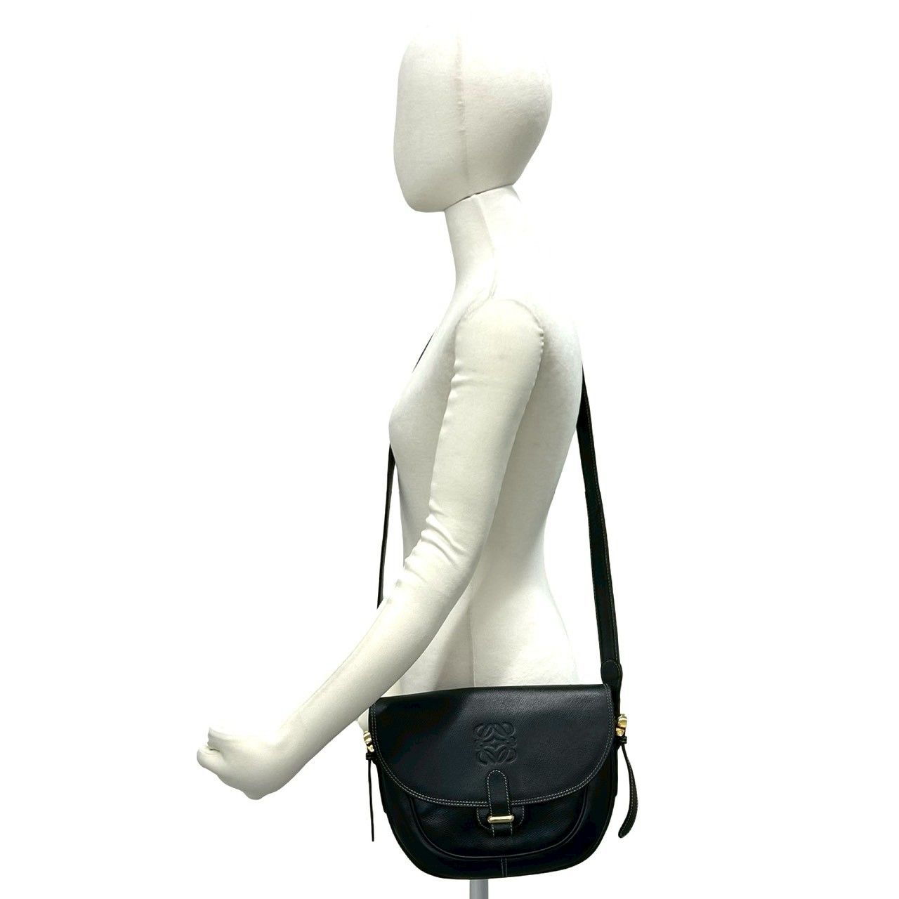 Loewe Vintage Anagram Logo Leather Shoulder Bag Pochette Crossbody Black — view 2