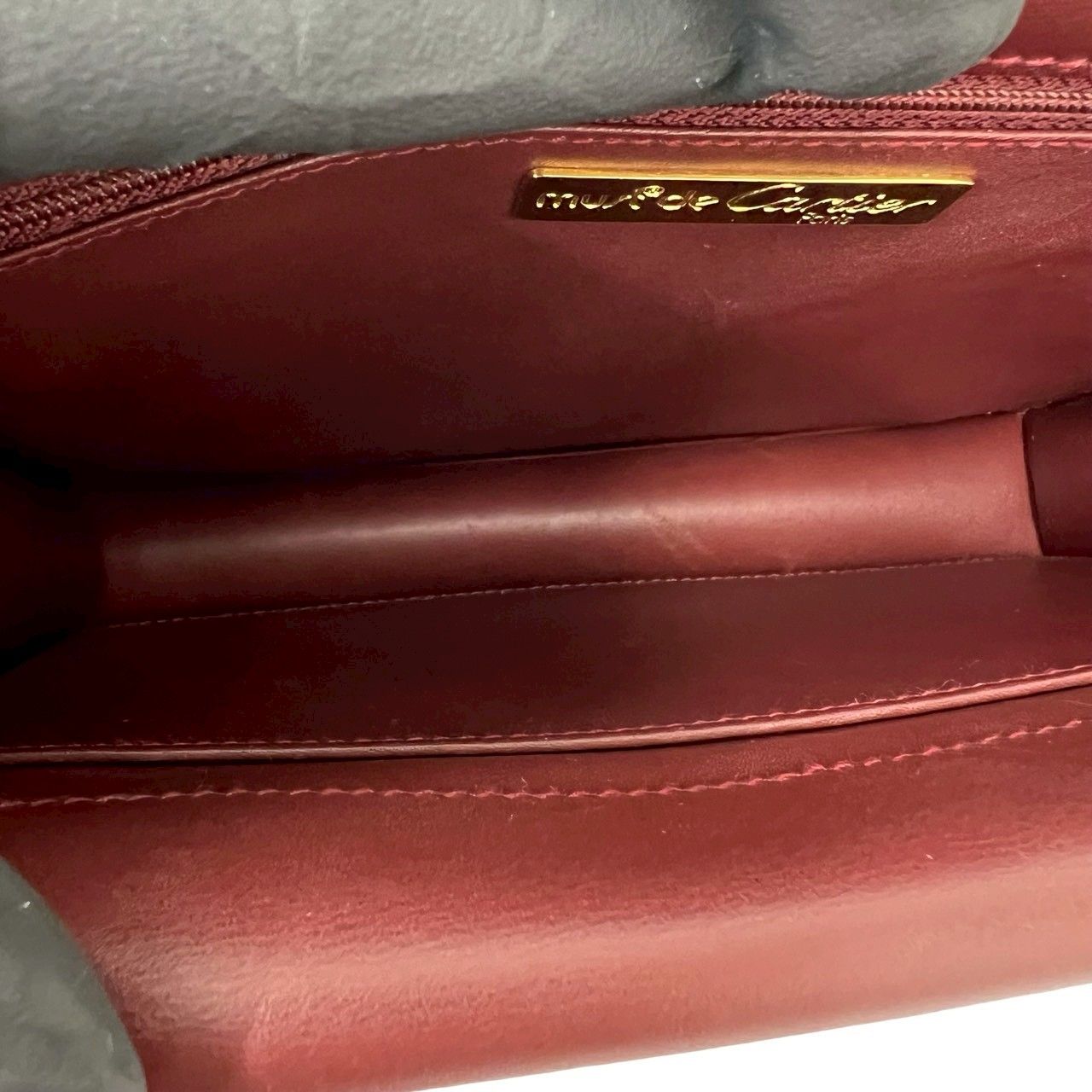 Cartier Vintage Must Line Logo Calf Leather Shoulder Bag Bordeaux — view 9