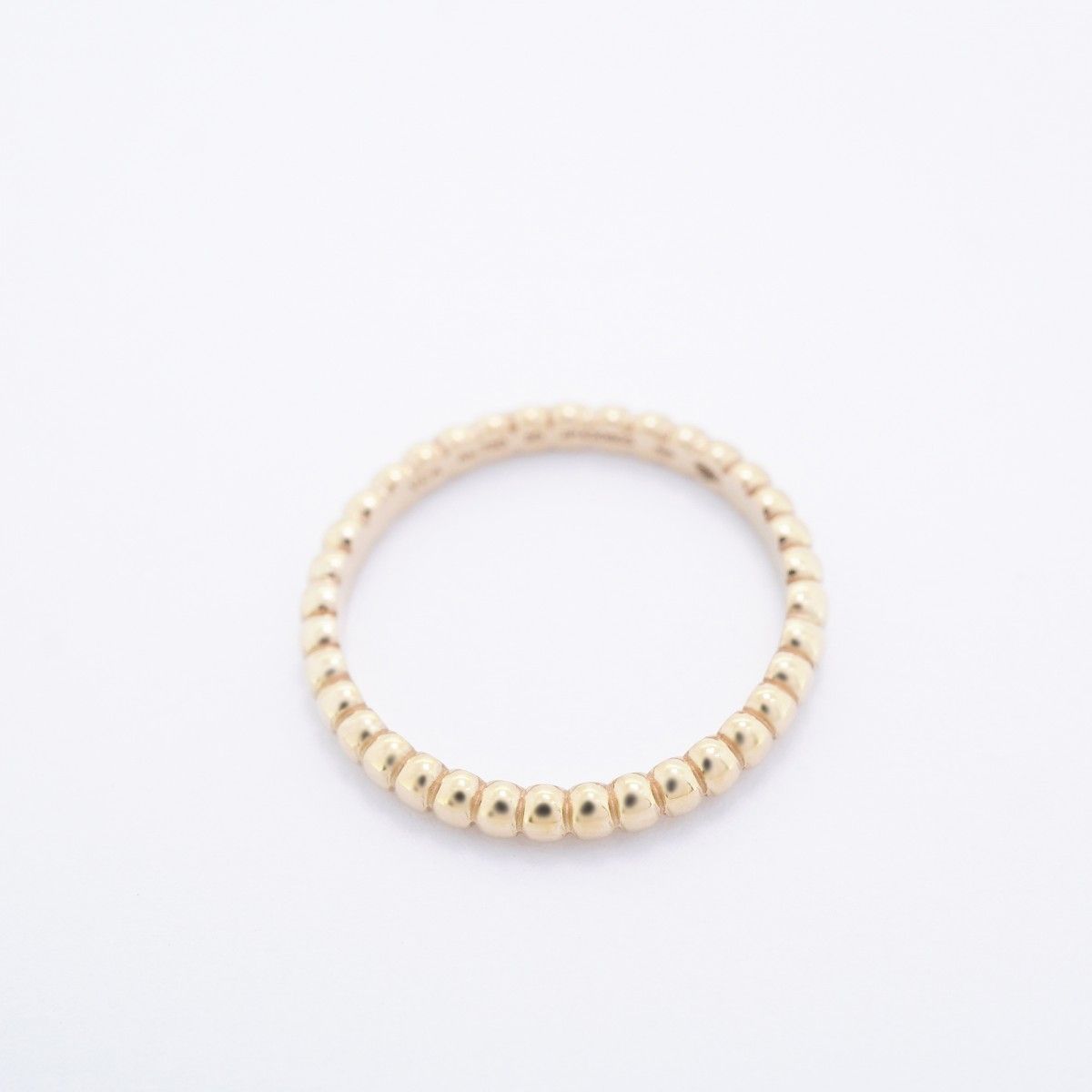 Van Cleef & Arpels Ring Perlee Small 18k Yellow Gold — view 3