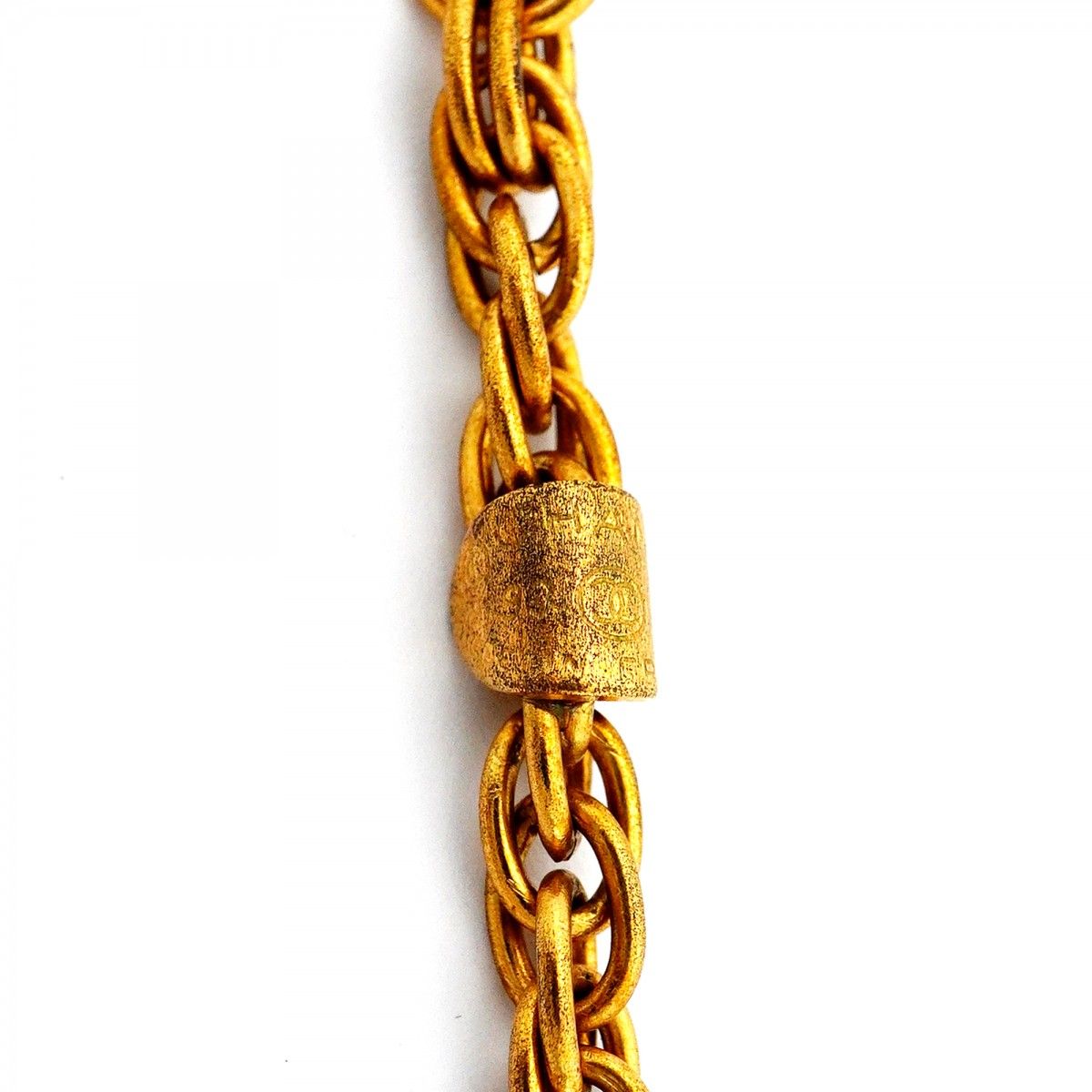Chanel Necklace Vintage CC Logo Gold Plated — view 5
