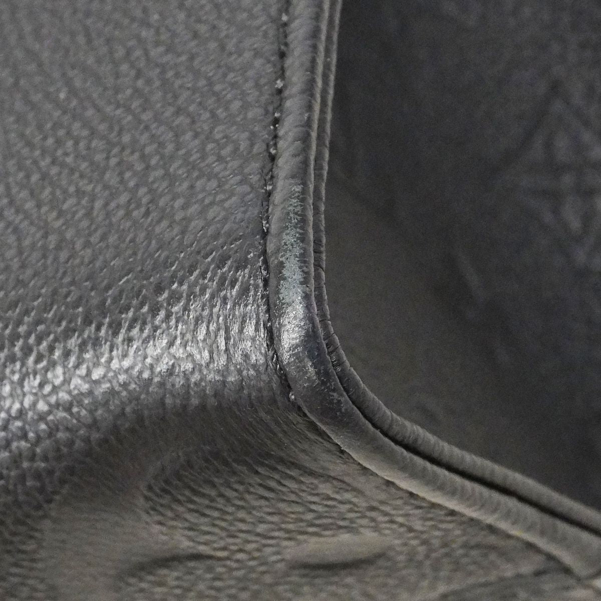Louis Vuitton Handbag Monogram Empreinte On The Go PM Noir 2-Way — view 6