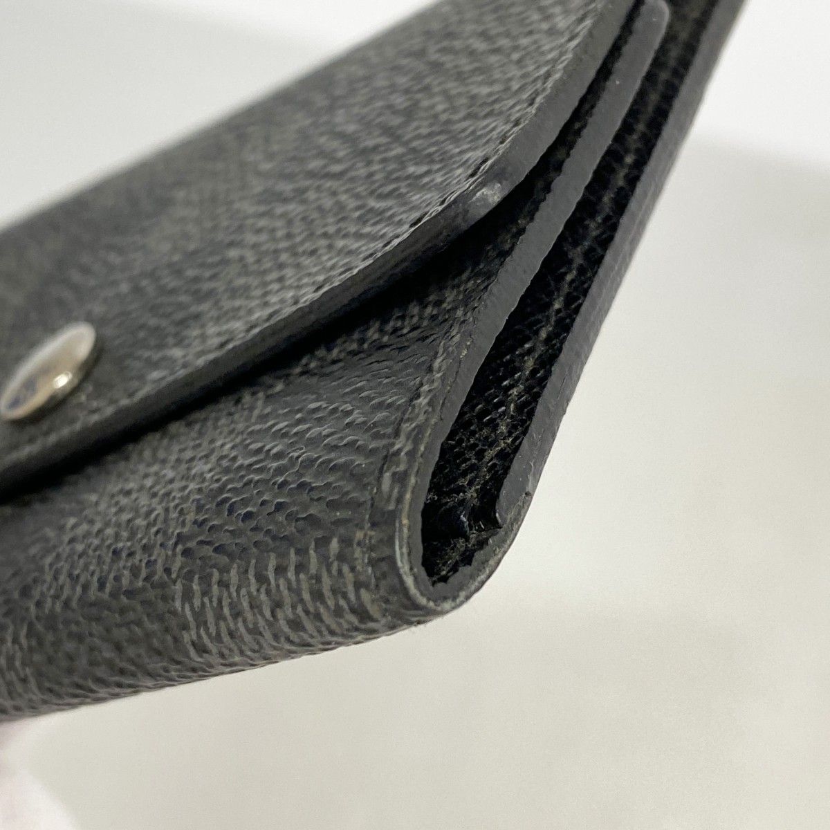 Louis Vuitton Key Case Damier Graphite Multicles 6 Black Key Holder — view 6