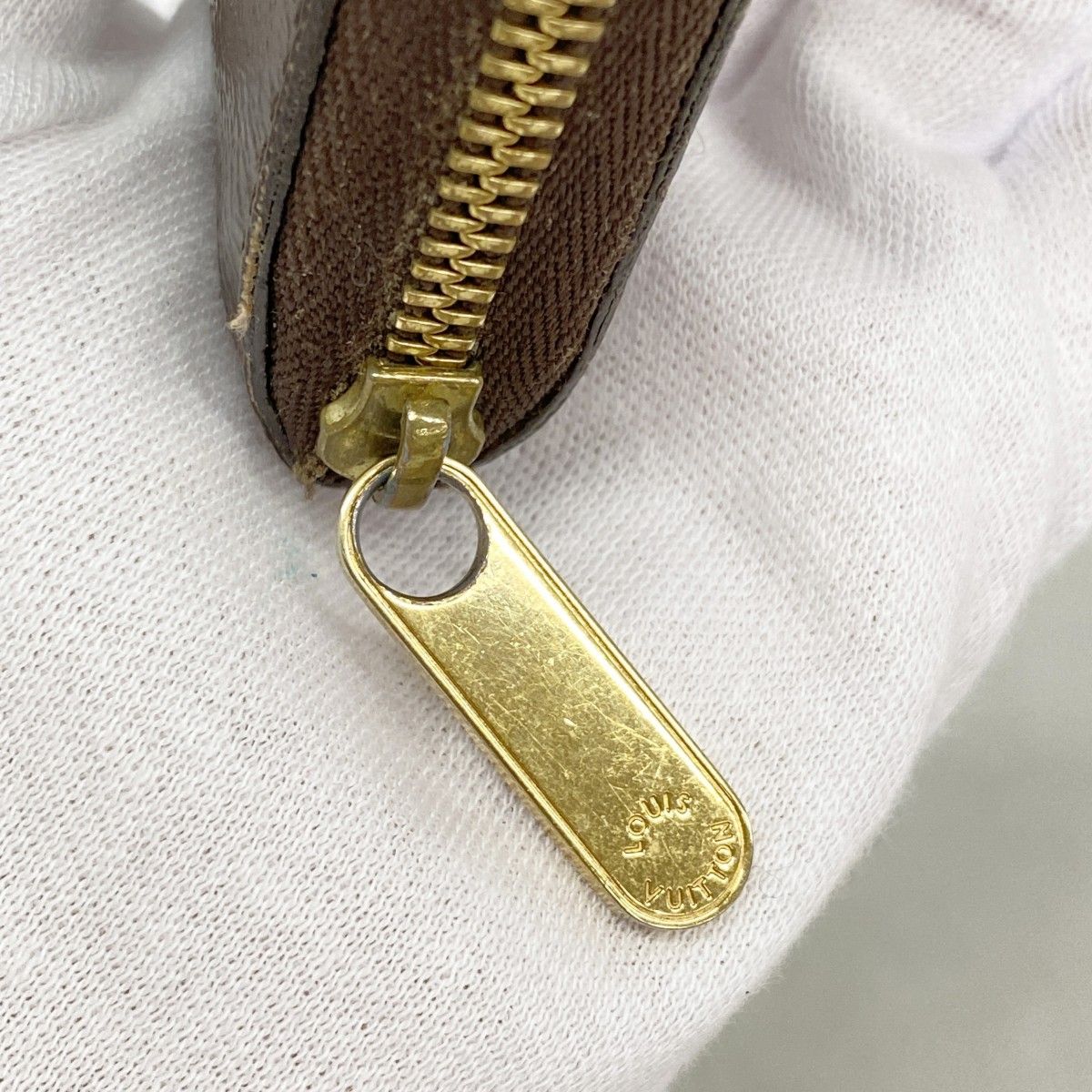 Louis Vuitton Coin Case Monogram Zippy Purse Brown — view 7