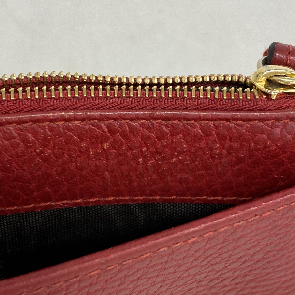 Gucci Coin Case GG Marmont Leather Red Gold — view 8
