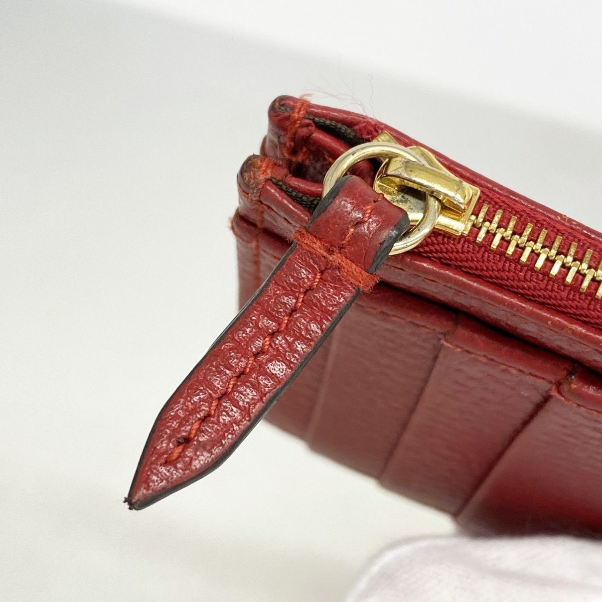 Gucci Coin Case GG Marmont Leather Red Gold — view 9