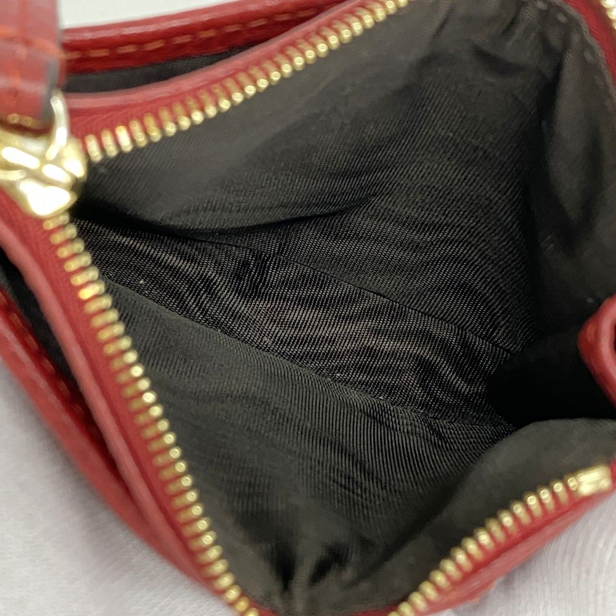 Gucci Coin Case GG Marmont Leather Red Gold — view 3