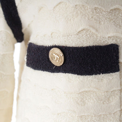 Chanel Cotton Cashmere CC Logo Cardigan Jacket White Black 36 — view 8