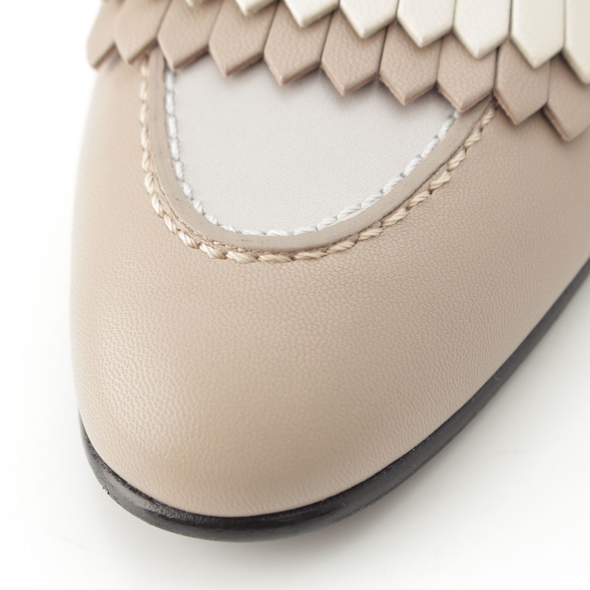 Hermes Moccasins Royale Logo Loafers Beige — view 8