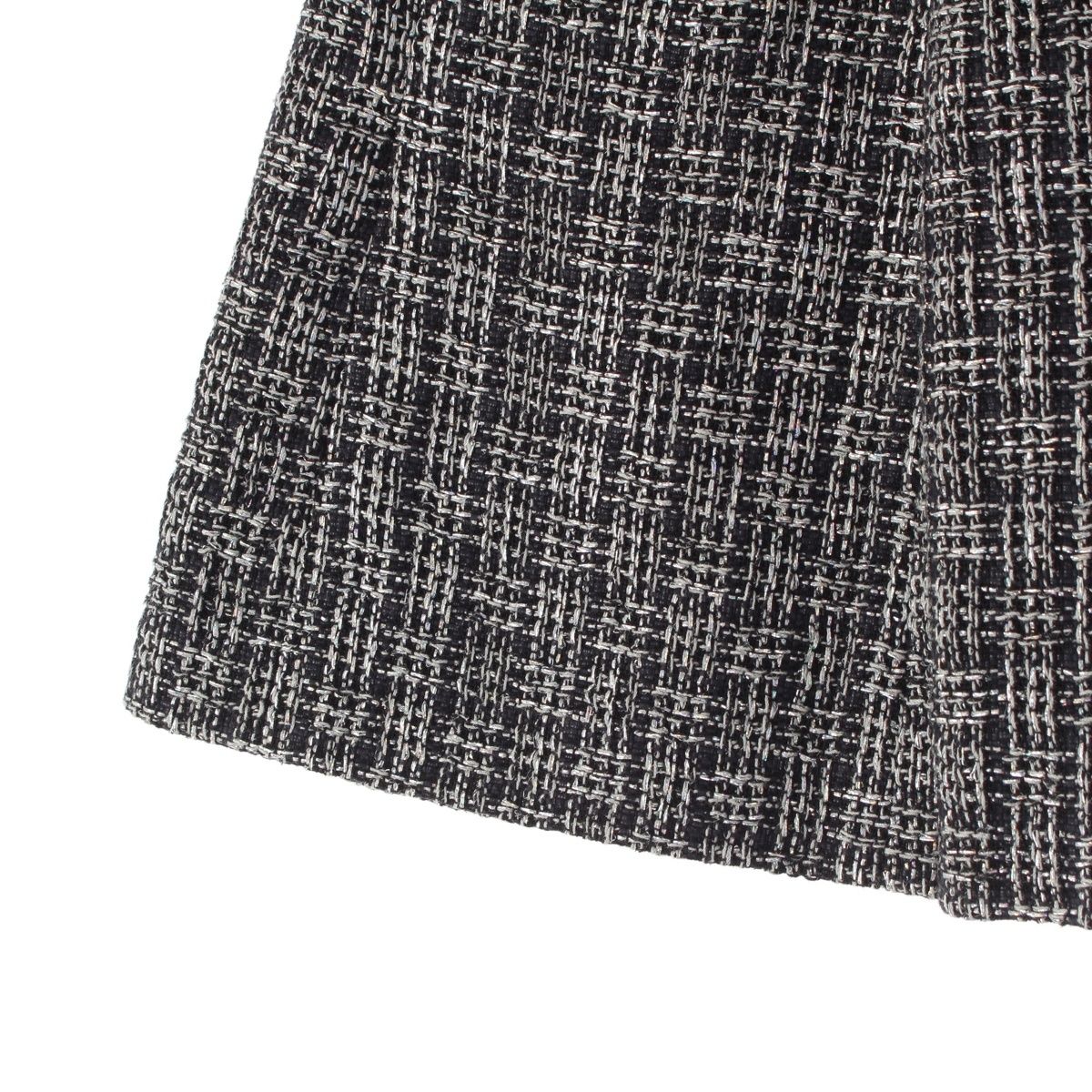 Chanel CC Logo Mixed Tweed Middle Skirt Black Silver 36 — view 4