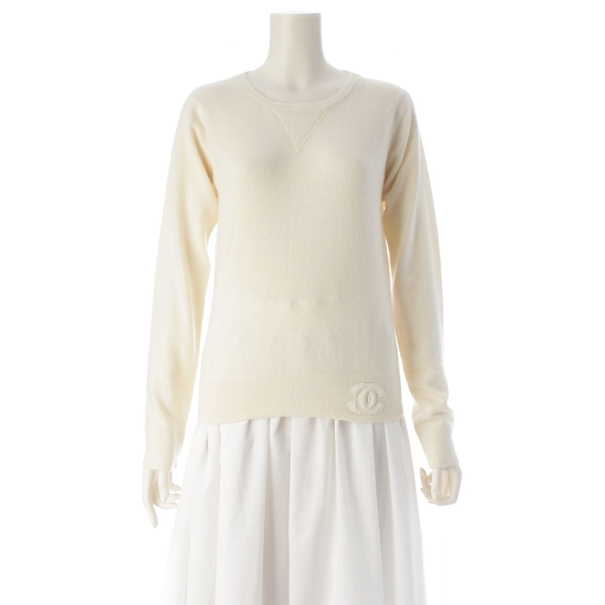 Chanel Cashmere CC Logo Patch Crew Neck Sweater Knit Top Ivory 36