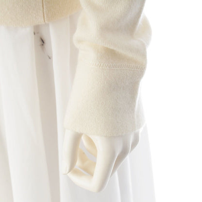 Chanel Cashmere CC Logo Patch Crew Neck Sweater Knit Top Ivory 36 — view 6