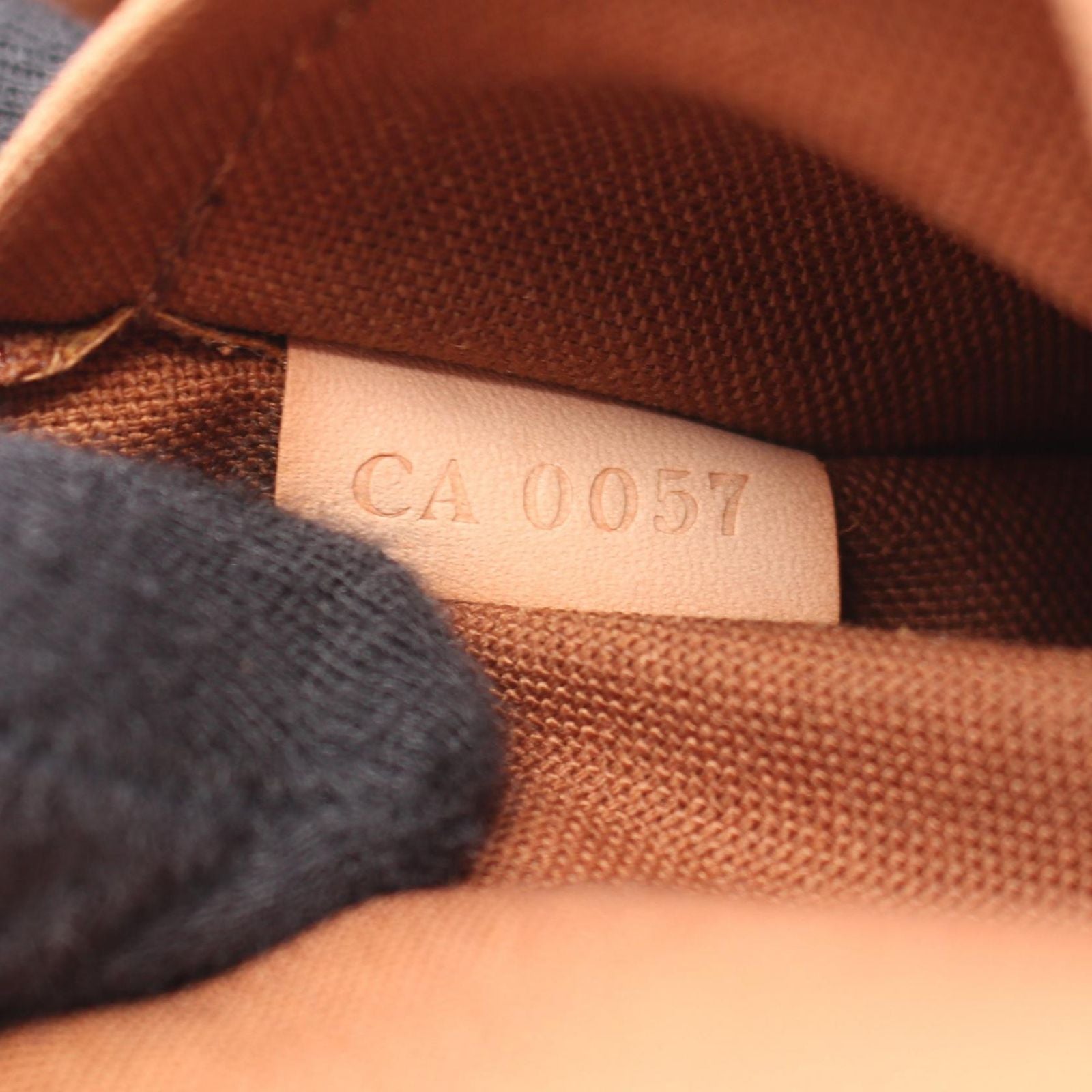 Louis Vuitton Handbag Rivet Pochette Canvas Leather — view 5