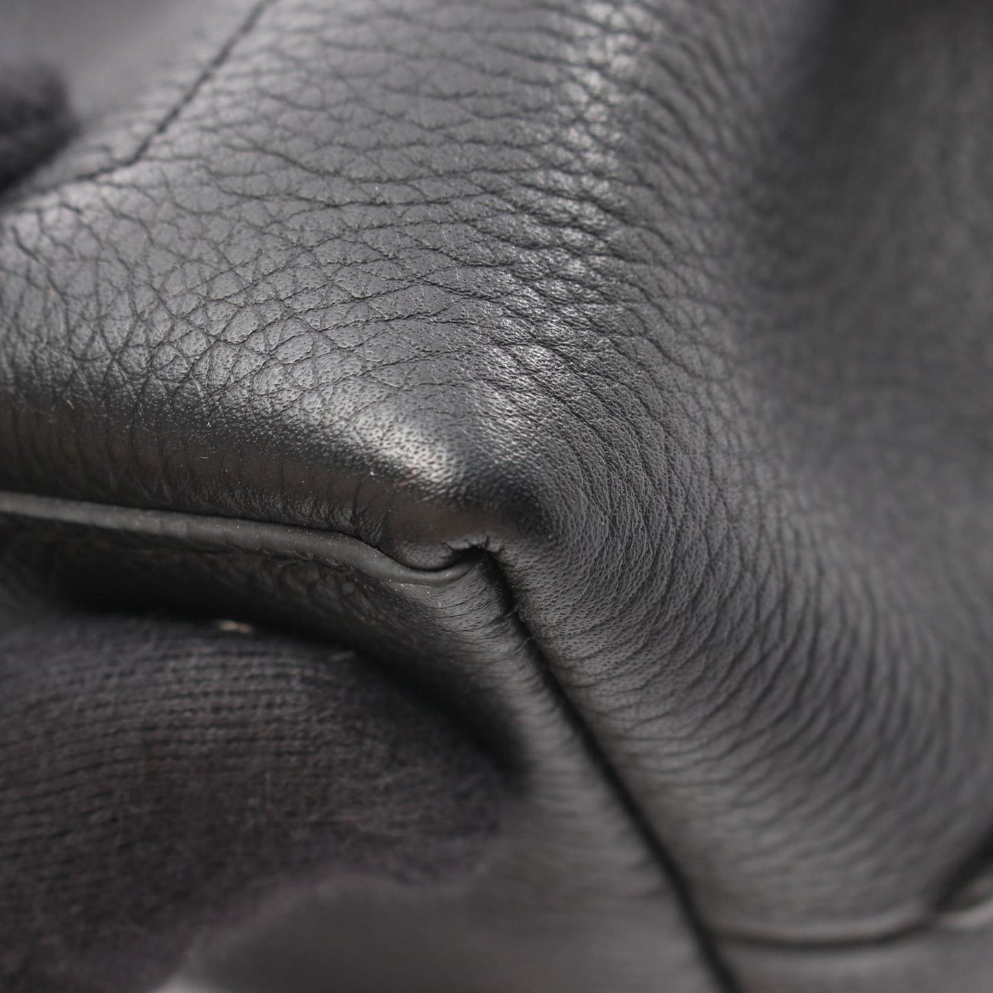 Louis Vuitton Handbag Lockme BB 2-Way Leather — view 6