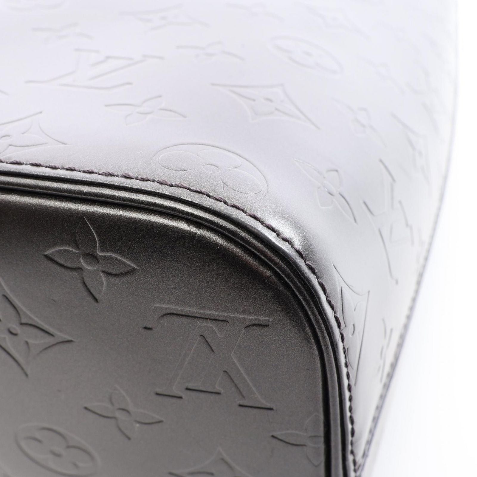 Louis Vuitton Handbag Stockton Leather — view 7