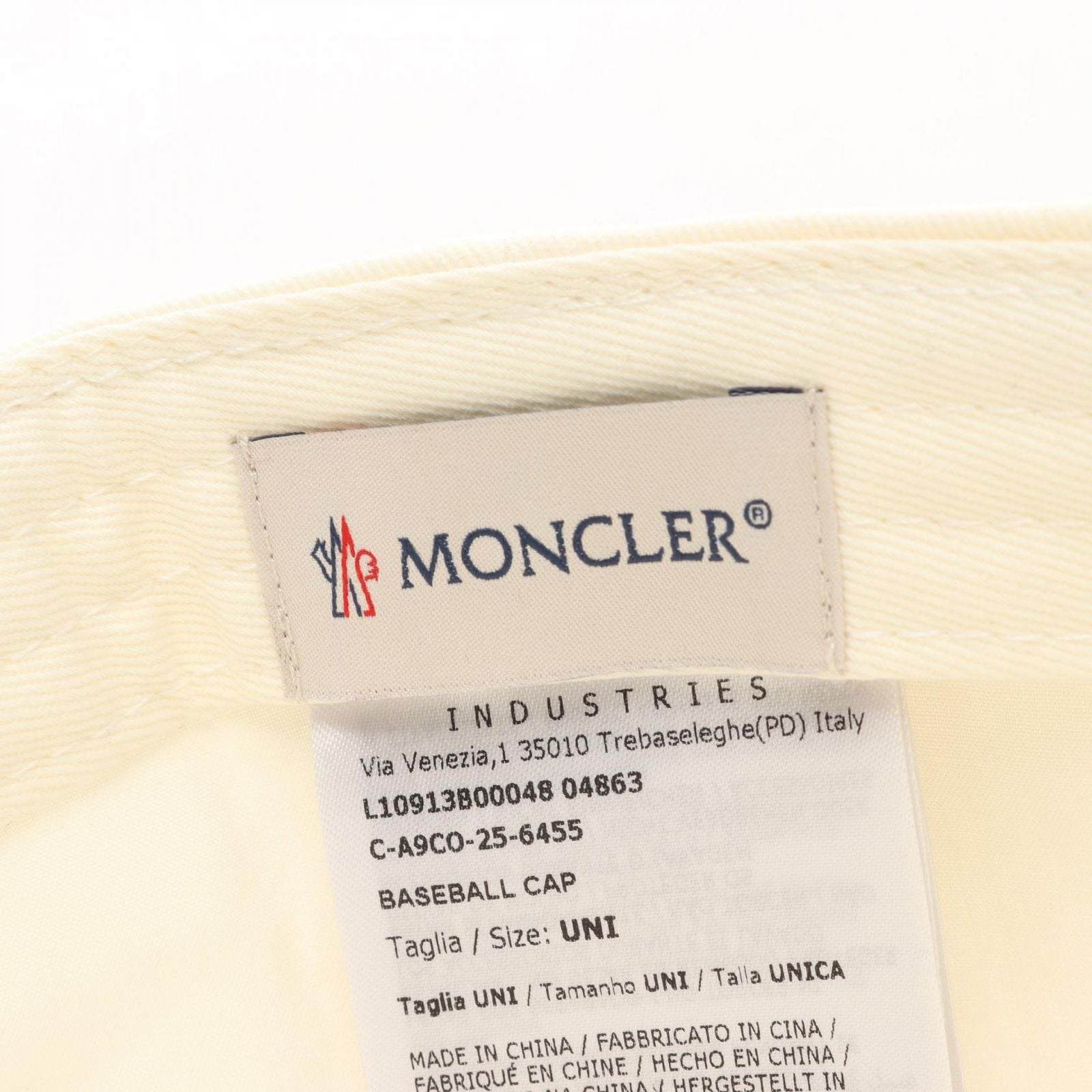 Moncler Cap Logo Patch Baseball White Cap — view 4