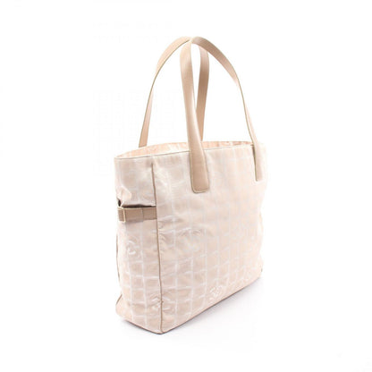 Chanel Tote New Travel Line GM Beige Leather GM — view 2