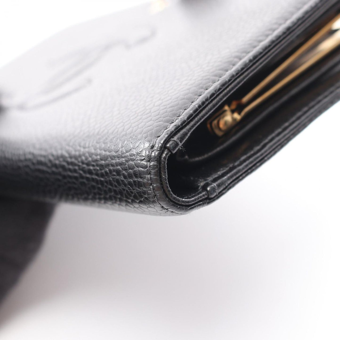 Chanel Bifold Wallet CC Logo Kiss Lock Black Caviar Leather — view 9