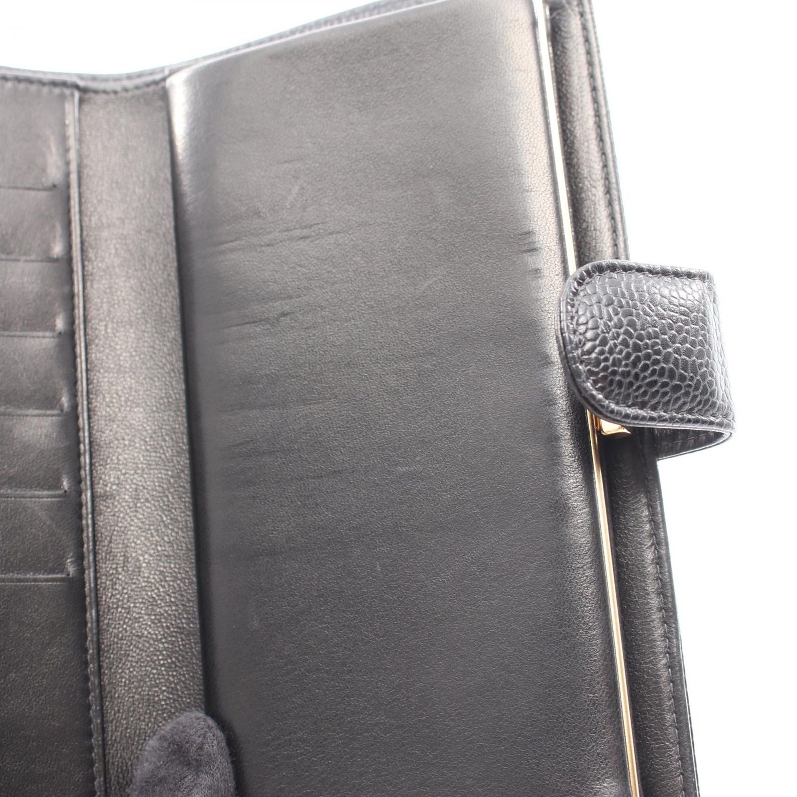 Chanel Bifold Wallet CC Logo Kiss Lock Black Caviar Leather — view 7