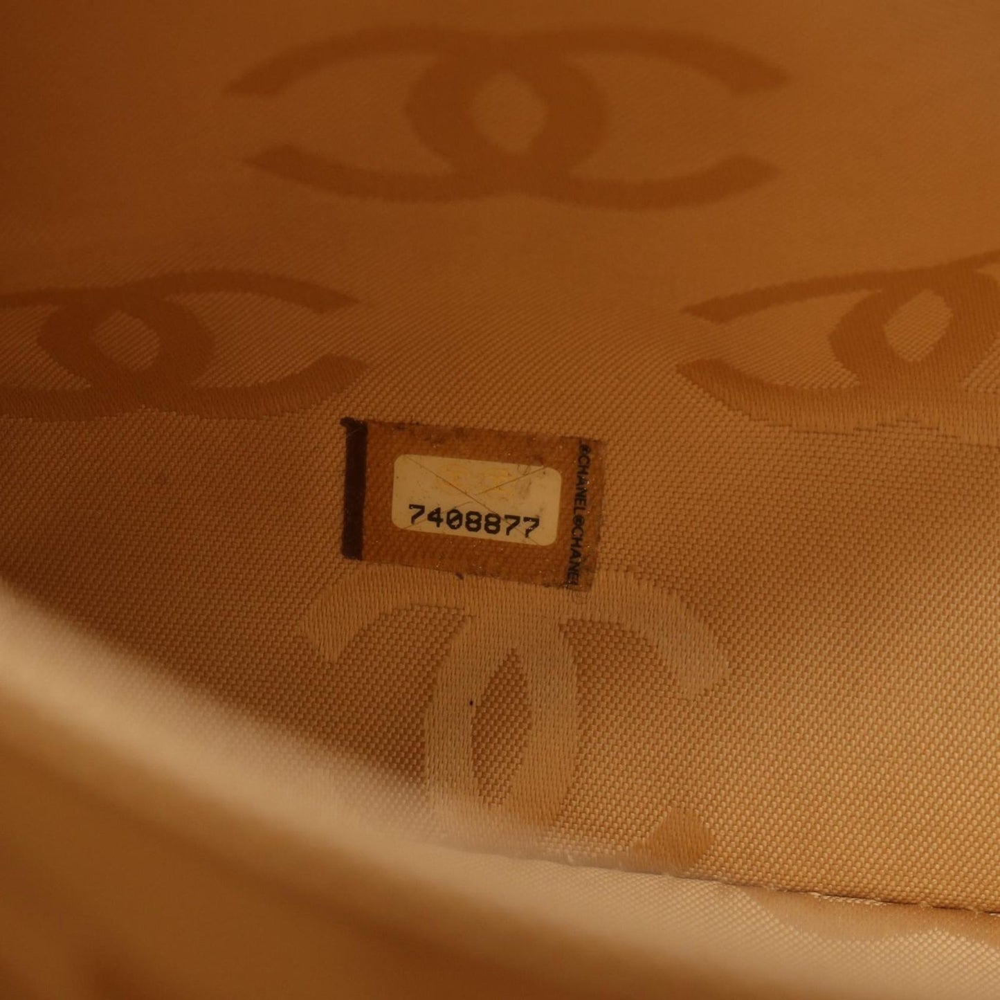 Chanel Tote Wild Stitch Beige Leather — view 5