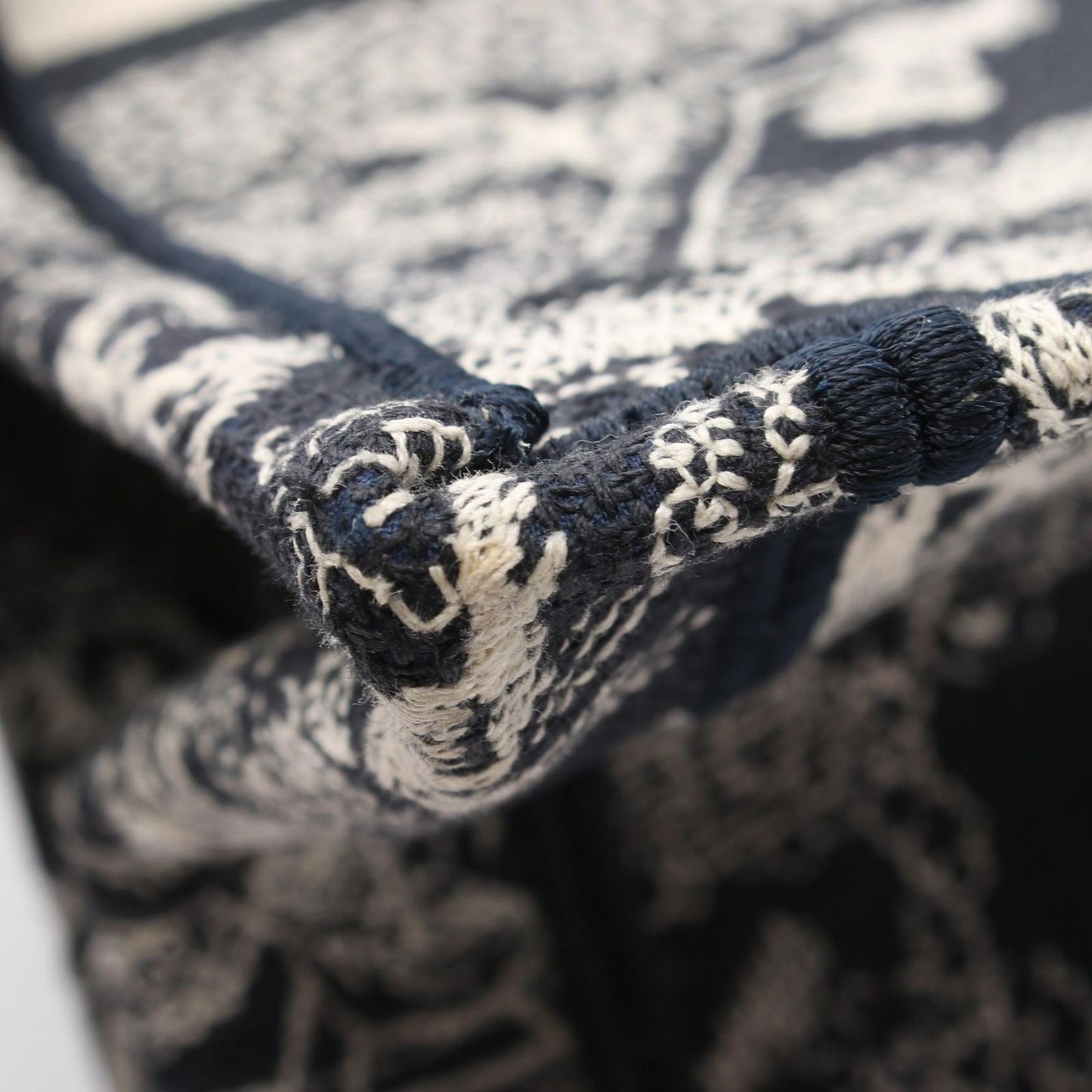 Dior Tote Book Navy Canvas — view 6