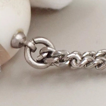 Chanel Necklace CC Logo Silver Off White — view 4