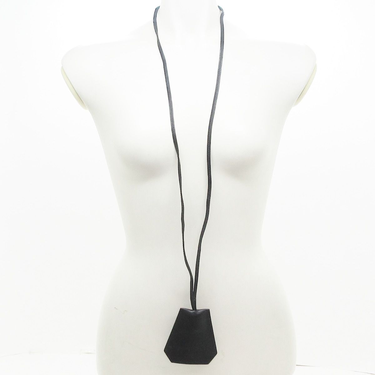 Hermes Necklace Long Leather Black Clochette — view 2