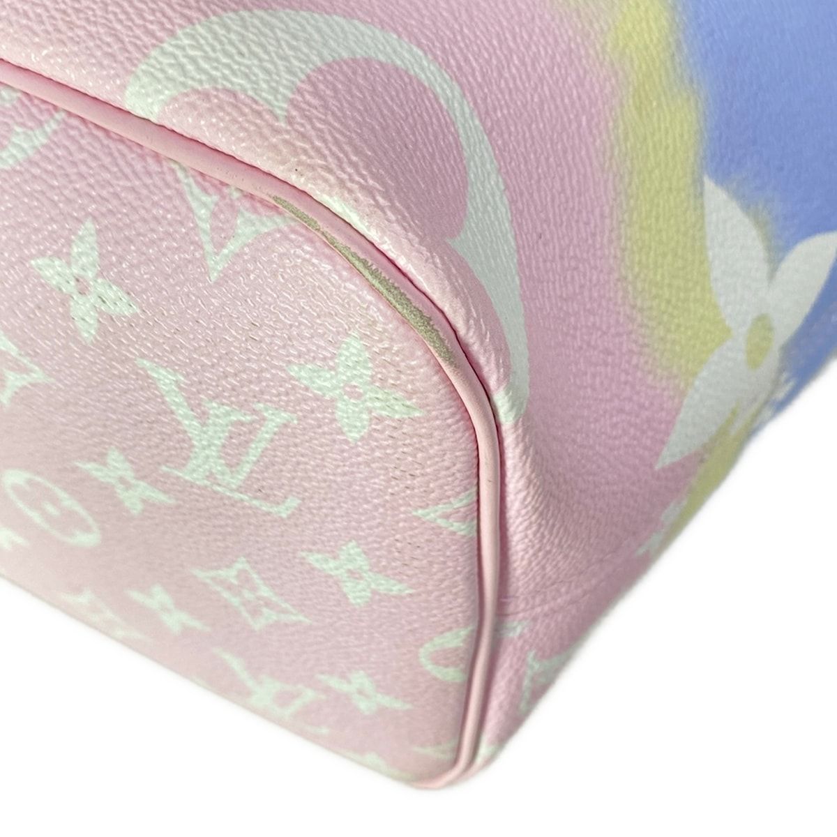 Louis Vuitton Tote LV Escal Neverfull Pastel — view 7