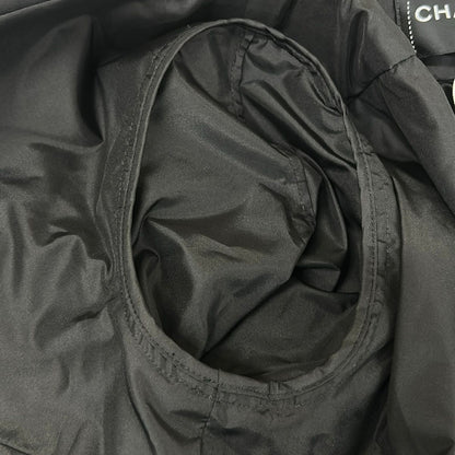 Chanel Jacket 36 S Black Long Sleeve Short Length Sarah Color Cruise Collection — view 9