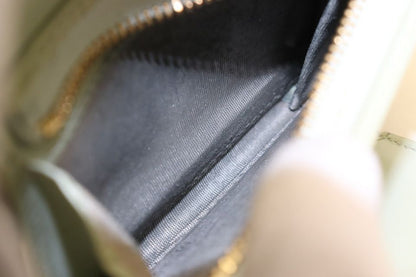 Gucci GG Compact Wallet Leather Trifold — view 7