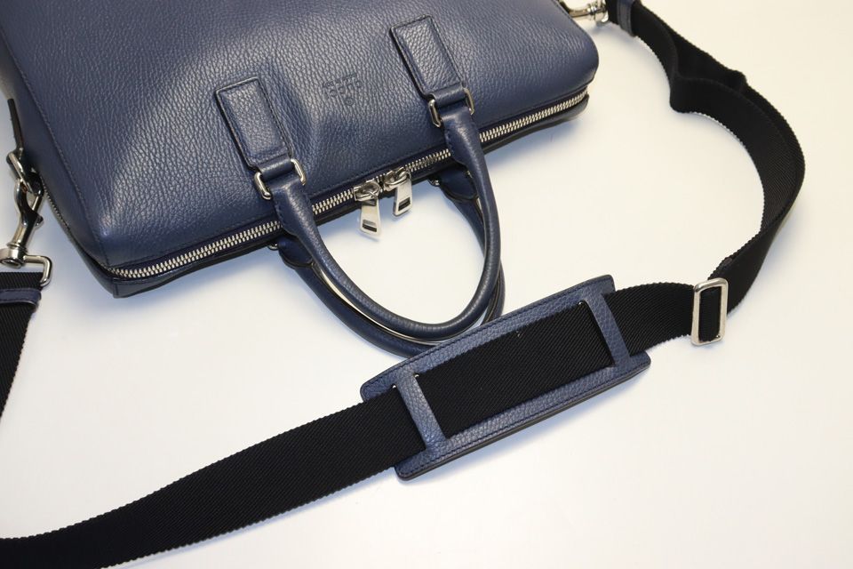 Gucci Leather 2-Way Business Briefcase — view 5