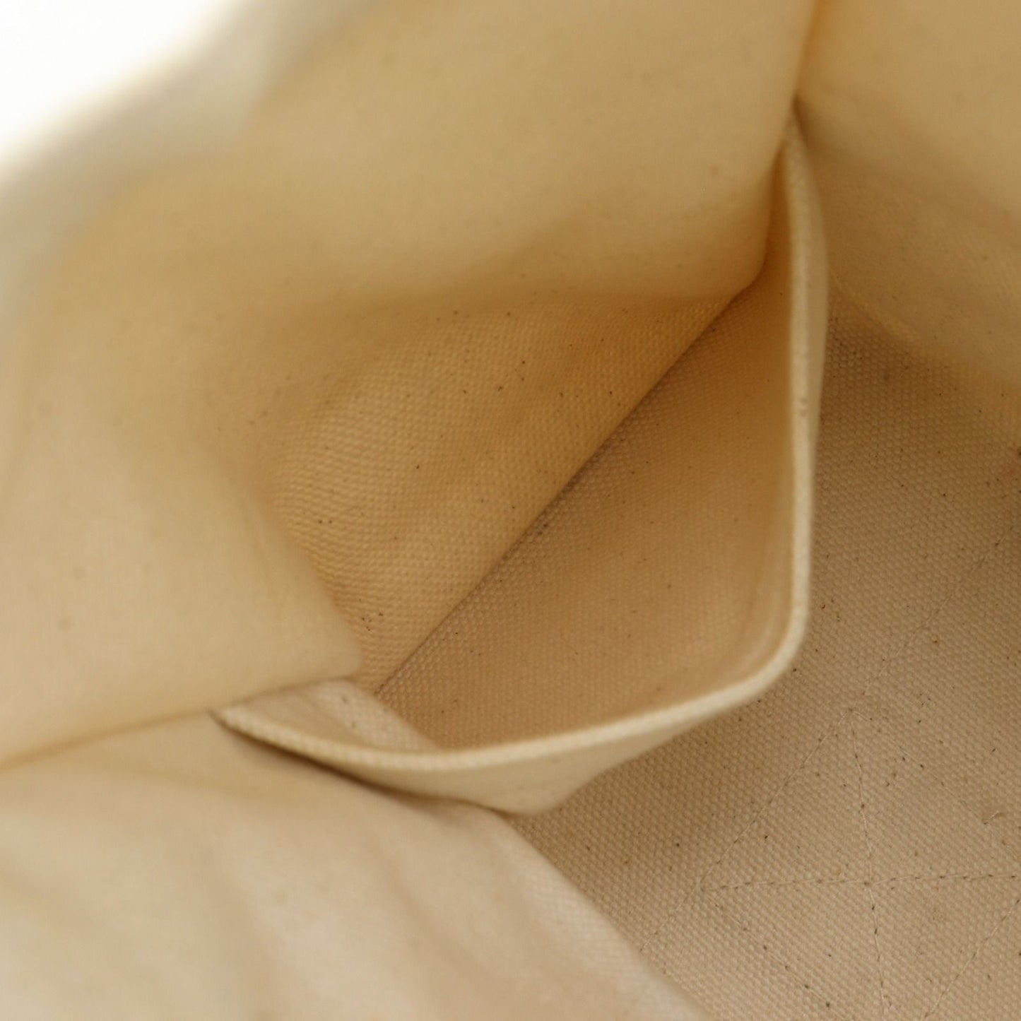 Hermes Bora PM Canvas White Tote — view 7
