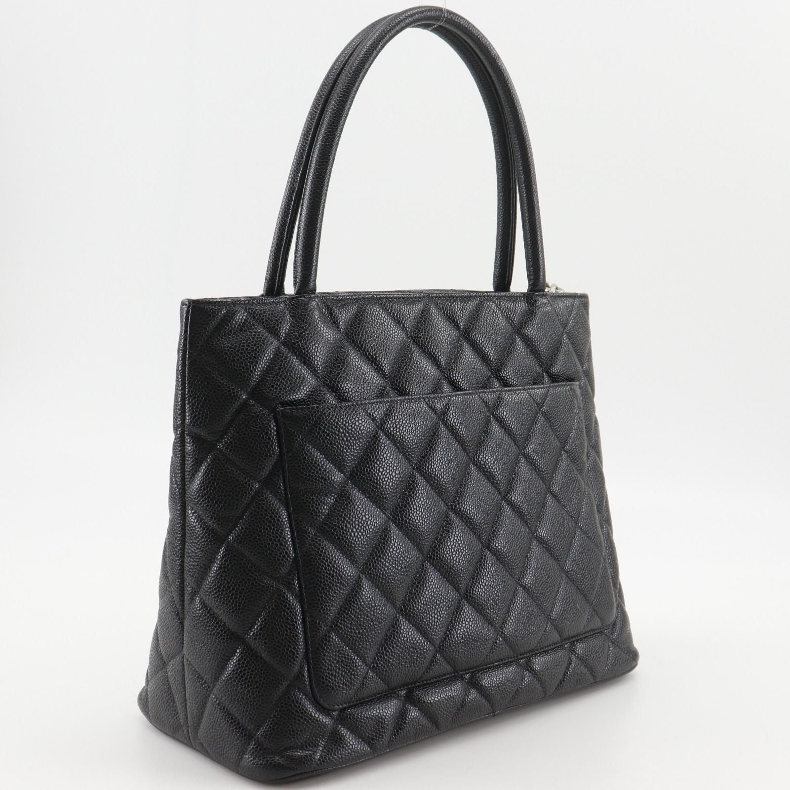 Chanel Reissue Tote Caviar Leather Black — view 3