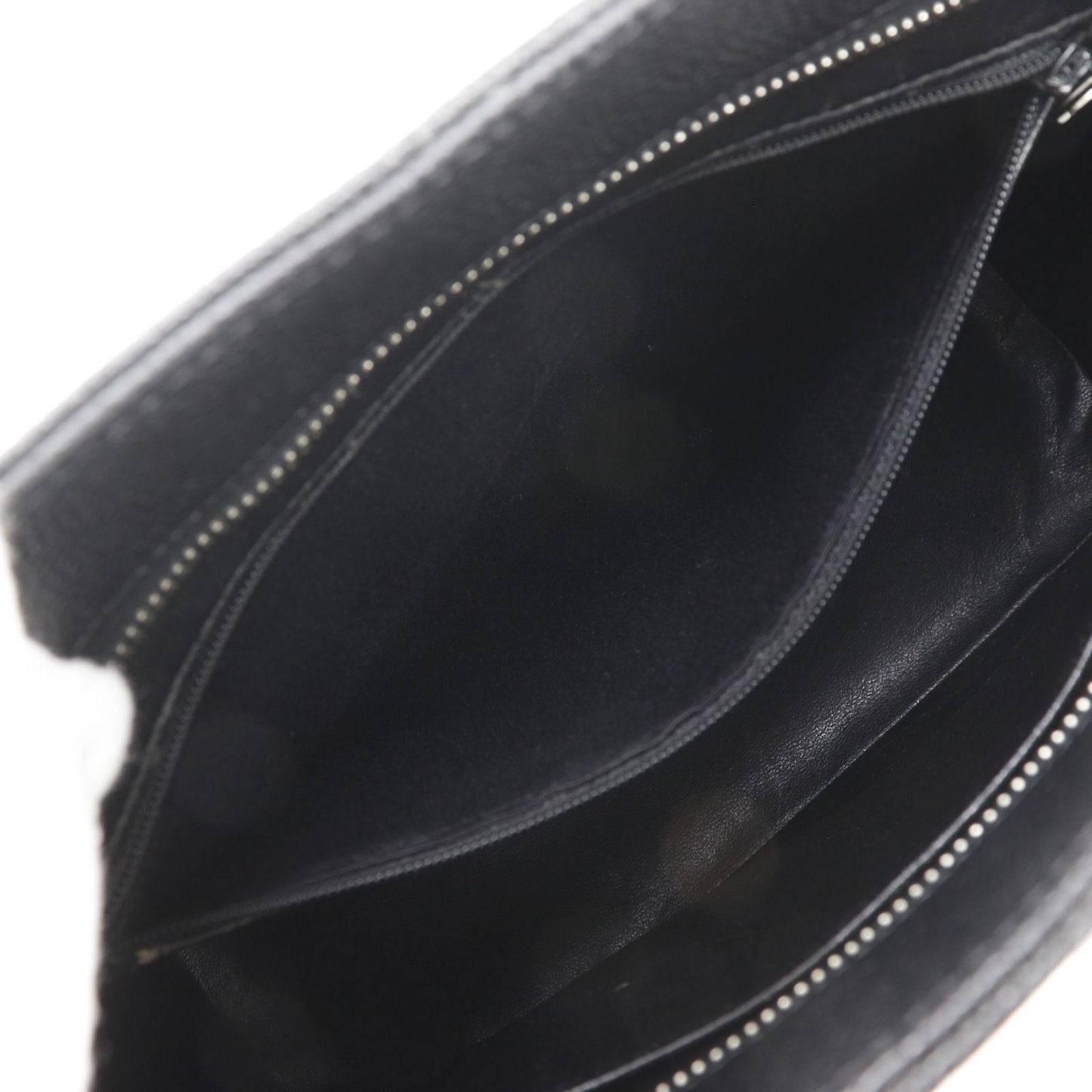 Chanel Reissue Tote Caviar Leather Black — view 8