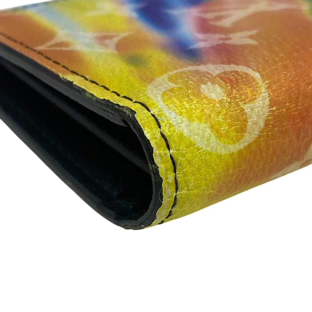 Louis Vuitton Bifold Pret a Porter Rainbow Gradient Portefeuille Brazza — view 3