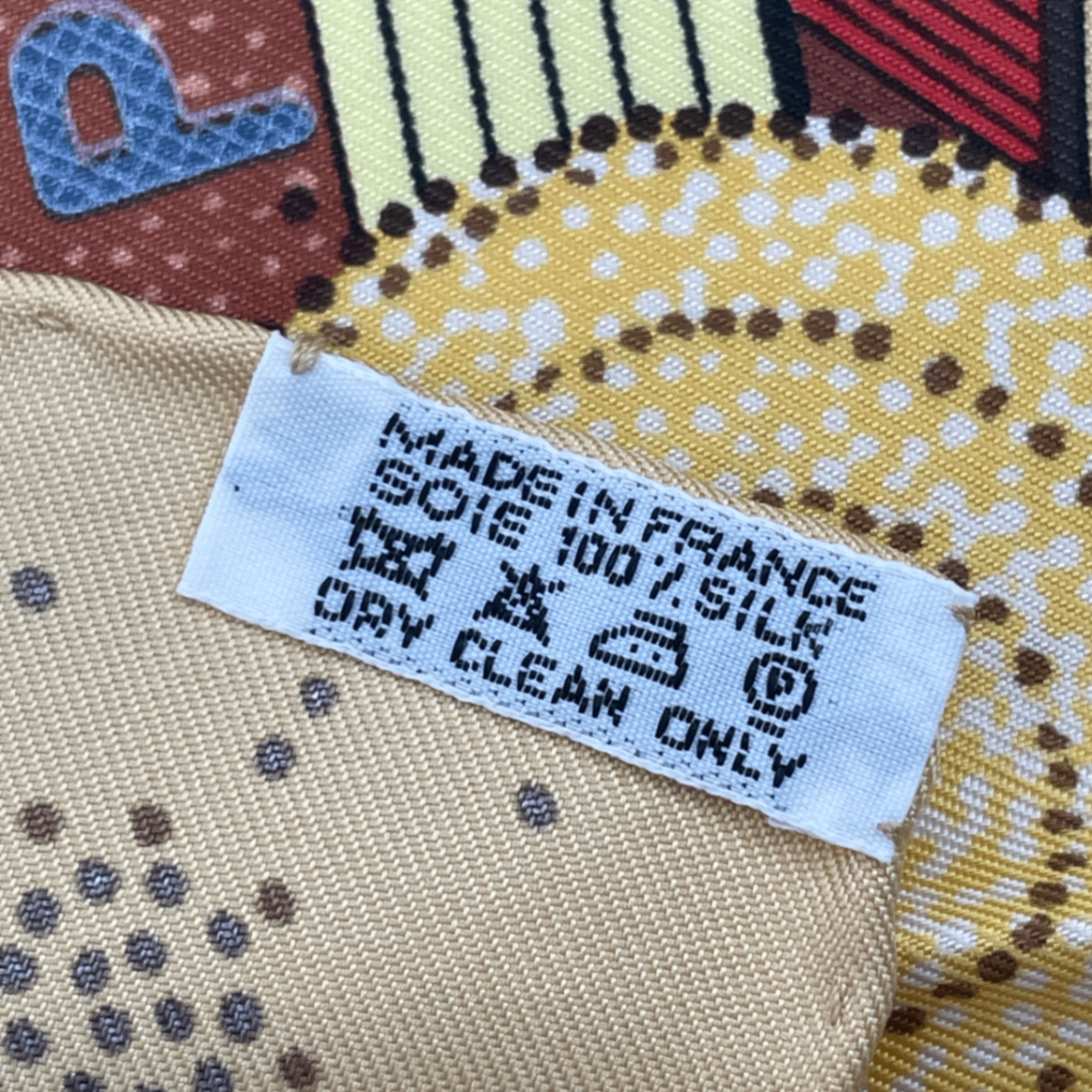 Hermes Silk Scarf Carre 90 Reve D'australie Australian Dream Yellow — view 6
