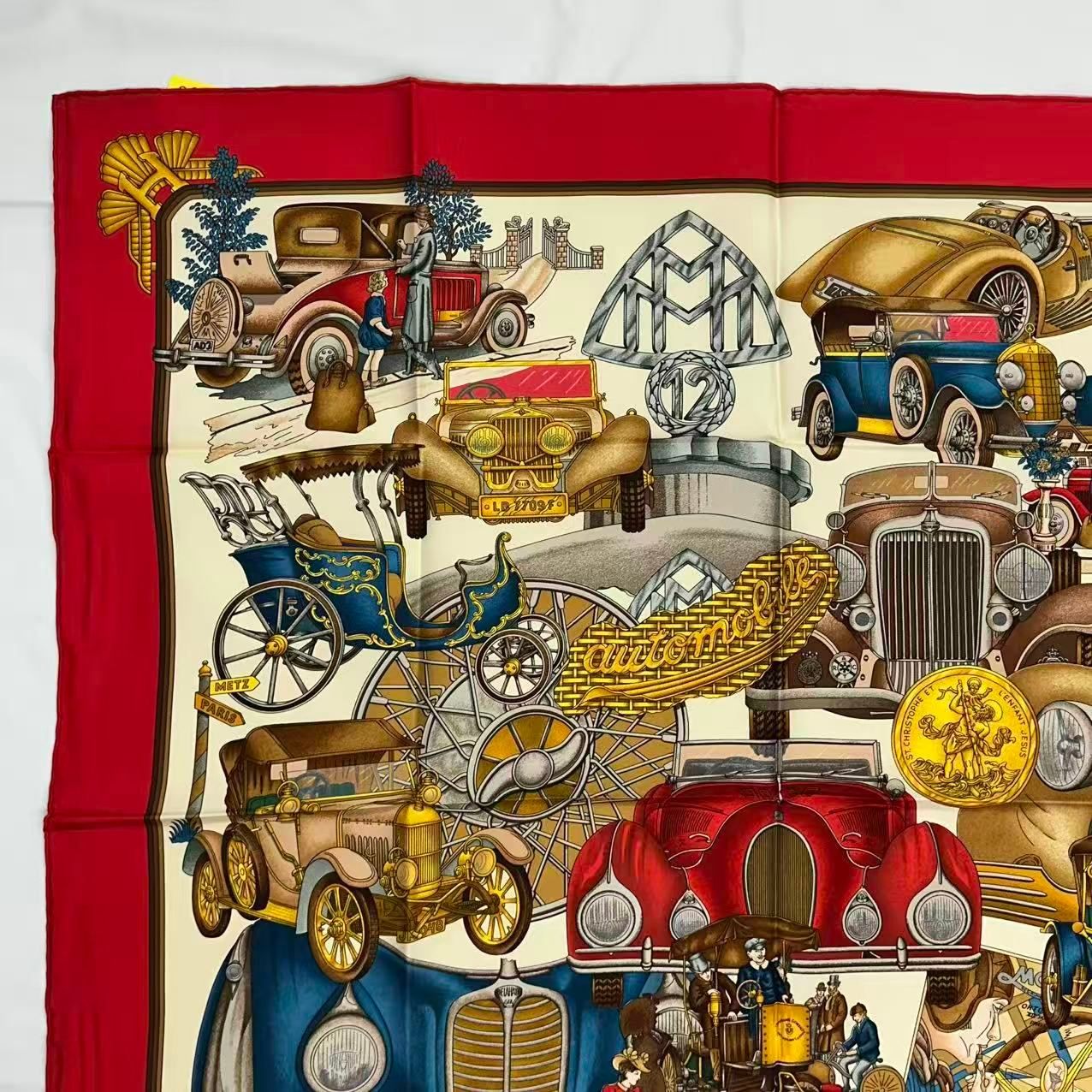 Hermes Carre 90 Scarf Silk L'elegance Et le Confort en Automobile Comfort — view 5