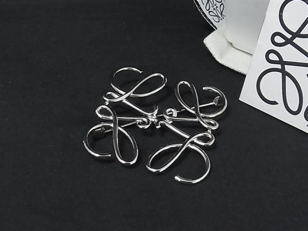 Loewe Anagram Pin Brooch Pin Badge Silver