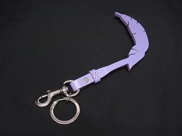 Gucci Leather Feather Motif Key Holder Bag Charm Purple Silver — view 2