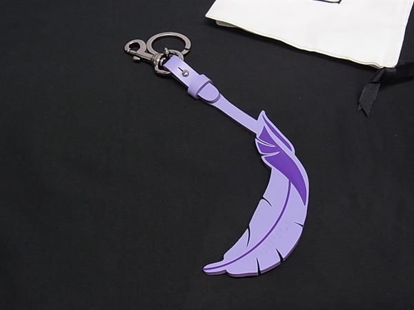 Gucci Leather Feather Motif Key Holder Bag Charm Purple Silver